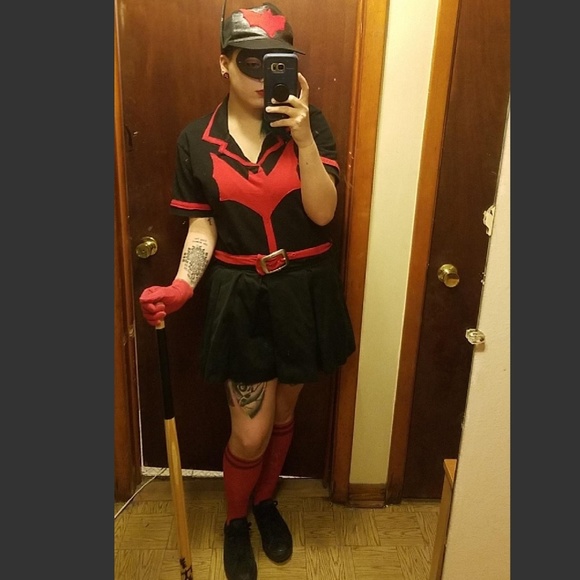 Custom Cosplay - Picture 3 of 8